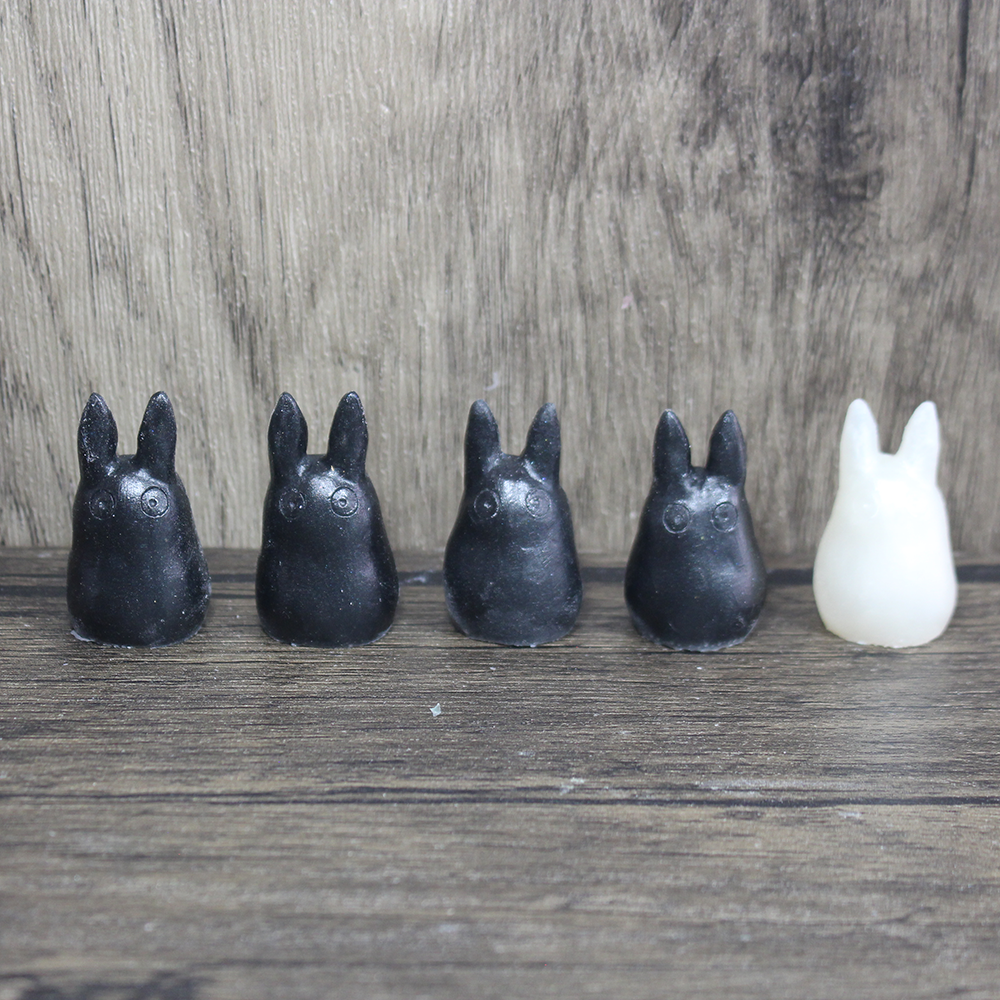 Raw Totoro Mini Figure